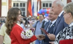 25 июня на площади Ленина для елецких выпускников 11 классов состоялся городской выпускной бал