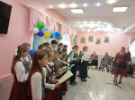 Хор Воскресной школы Троицкого храма выступил в Доме-интернате города Ельца
