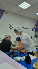 В период с 22 по 26 ноября в ГАПОУ «ЕМК им. К.С. Константиновой» 10 студентов 3 курса специальности Сестринское дело приняли участие в отборочном конкурсе «Профессионалы ЕМК», который проводился в 2 этапа