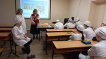 В рамках празднования Дня добровольца советник директора колледжа по воспитанию, социальный педагог В. А. Удачина провела занятия для студентов 2 курса