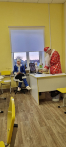18 декабря в группе СД24 (куратор Иванова Л.Ю.) прошёл классный час, посвящённый празднованию Нового года