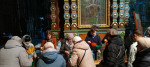 Учителя и ученики Православной гимназии участвуют в раздаче крещенской воды