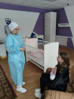 18 февраля в ГАПОУ «Елецкий медицинский колледж имени К.С.Константиновой» состоялся первый соревновательный день Чемпионата по профессиональному мастерству «Профессионалы» и Чемпионата высоких технологий в компетенции «Акушерское дело»