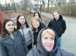 10 тысяч шагов, несмотря на пасмурно-холодную погоду и сильный освежающий ветер, прошли вчера участники одноименной Всероссийской акции