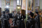 В Великий Понедельник епископ Максим совершил Литургию Преждеосвященных Даров в Троицком монастыре