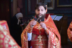 Владыка Максим возглавил Литургию в Вознесенском соборе