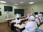 Первое время в колледже для первокурсников не всегда простое – новый коллектив, преподаватели. А потому так важно в такой момент помочь ребятам адаптироваться к новым условиям, стать полноценной частью коллектива
