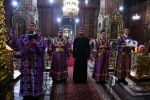 В праздник Воздвижения Креста Господня епископ Максим совершил Литургию в Вознесенском соборе