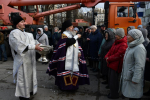 Владыка совершил чин освящения накупольного креста