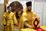 Божественная литургия в Никольском храме села Новоникольское