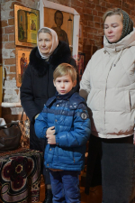 Божественная литургия в Никольском храме села Новоникольское