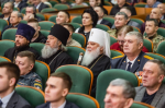 Игорь Артамонов наградил защитников Отечества в преддверии праздника