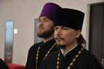 Духовенство, сотрудники Вознесенского собора и епархиального управления поздравили Владыку с Пасхой