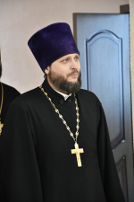 Духовенство, сотрудники Вознесенского собора и епархиального управления поздравили Владыку с Пасхой