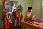 Литургия в Троицком храме поселка Лев Толстой