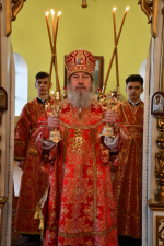 Литургия в Троицком храме поселка Лев Толстой