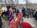 Владыка Максим совершил панихиду на могиле депутата Госдумы РФ Николая Ивановича Борцова