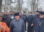 Владыка Максим совершил панихиду на могиле депутата Госдумы РФ Николая Ивановича Борцова