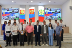 Торжественное вручение удостоверений