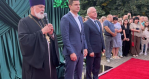 Вручение красных аттестатов выпускникам