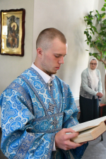 Епископ Максим посетил Владимирский храм села Красное