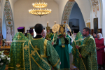 Божественная литургия в Никольском храме села Никольское