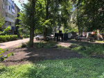 Что за самоуправство происходит во дворе дома 103Б, по улице Коммунаров?