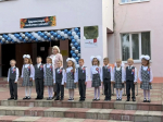 Сегодня воздух пахнет осенними листьями, а гладиолусы кажутся ярче обычного. В Елецком округе наступило долгожданное 1 сентября!