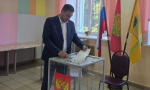 Ровно в 8:00 в Ельце начали свою работу более 50 избирательных участков