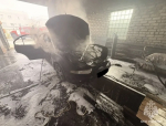 В Ельце сгорел в гараже автомобиль марки «Мицубиси»