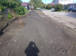 Поступали обращения жителей по поводу благоустройства тротуара на улице Пожарной.