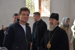 Епископ Максим совершил чин освящения накупольных крестов
